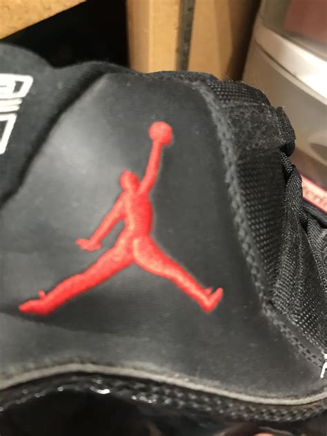 that you like my fake ass shoes|The booty on the logo of these fake Jordans : r/funny .